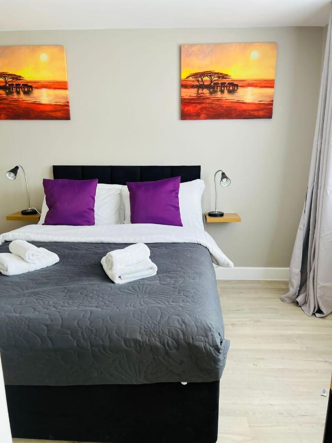 Indigo Suites Enfield Luaran gambar