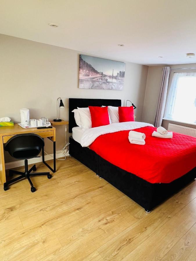 Indigo Suites Enfield Luaran gambar